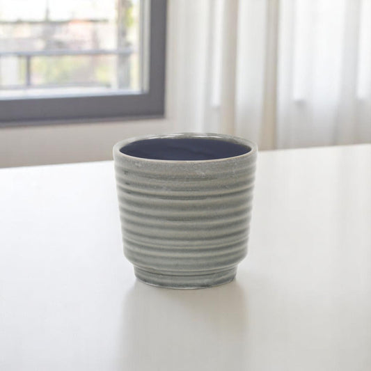 Gray Ceramic 23 Ounce Striped Round Distressed Pot Planter
