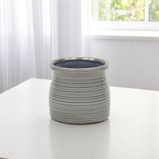 Gray Ceramic 51 Ounce Striped Round Distressed Pot Planter