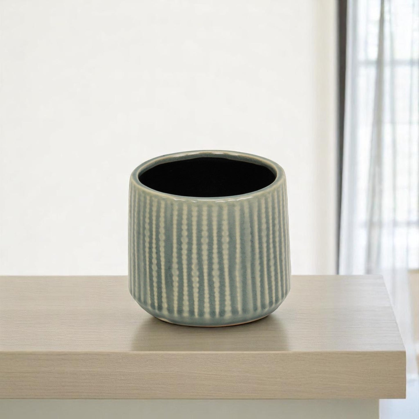 Green Ceramic 25 Ounce Striped Round Distressed Pot Planter