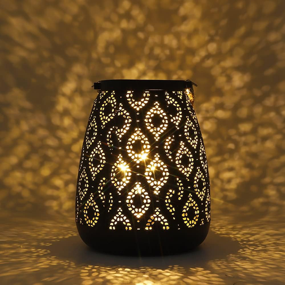 8" Black Geometric Desk Lamp With Novelty Shade