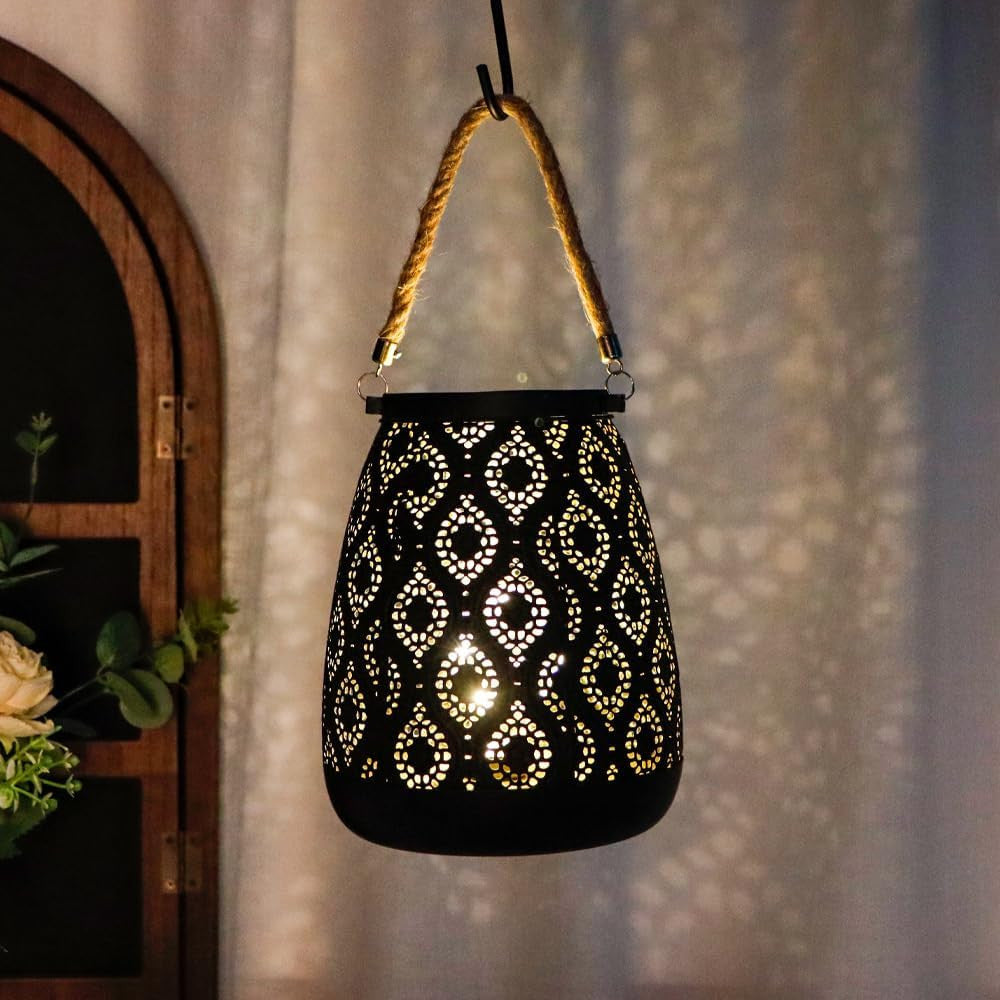 8" Black Geometric Desk Lamp With Novelty Shade