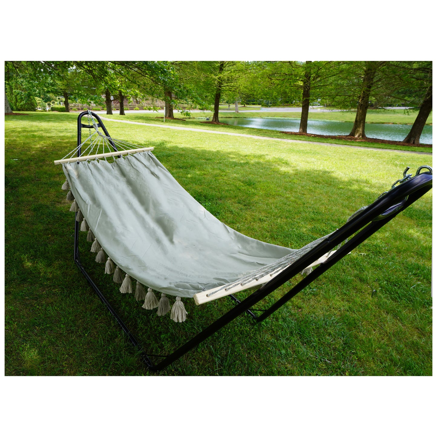 Gray Single Spreader Bar Hammock With Tassels